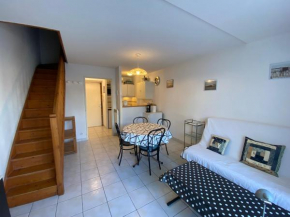 Appartement Duplex Calme, Proche Plage et Centre à Fouras - FR-1-709-78